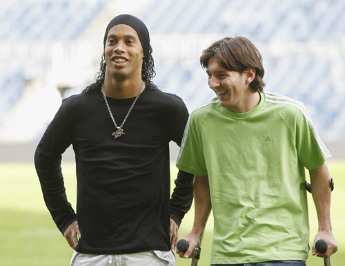 2026美加墨世界杯揭幕战和决赛均为北京时间凌晨开球