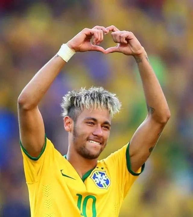 曼联拜仁争夺巴莱巴，球员倾向加盟红魔