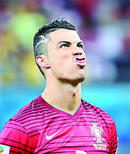 下滑严重！39岁的霍福德，本赛季什么水平？