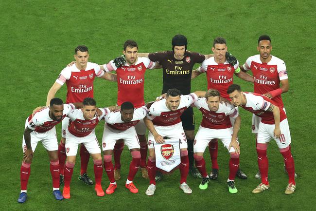 荷甲前瞻：乌德勒支主帅充满信心，埃因霍温多人缺席（荷甲前瞻：乌德勒支主帅信心十足，埃因霍温多名球员缺阵）