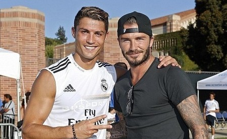 葡媒：葡足协准备为C罗的红牌上诉，确保C罗能参加世界杯首战（葡媒：葡足协将就C罗红牌提起上诉，力争其出战世界杯首战）