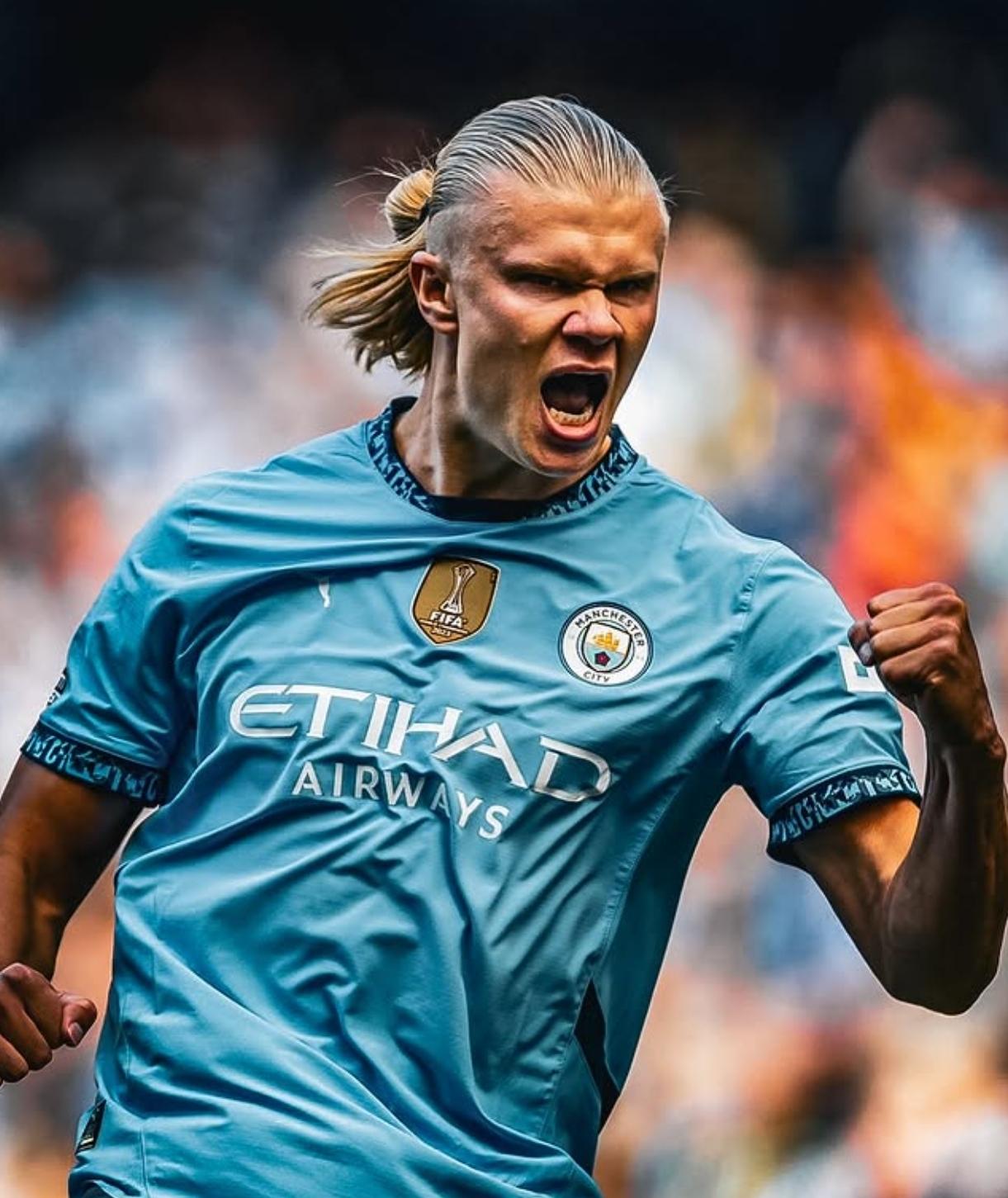 侯永永：希望来年自己能再度入选国足，不介意自己成为偶像（侯永永盼明年再披国足战袍：不介意被当作偶像）