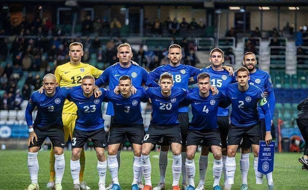 世体：克里斯滕森并没受伤，提前结束训练是计划好的