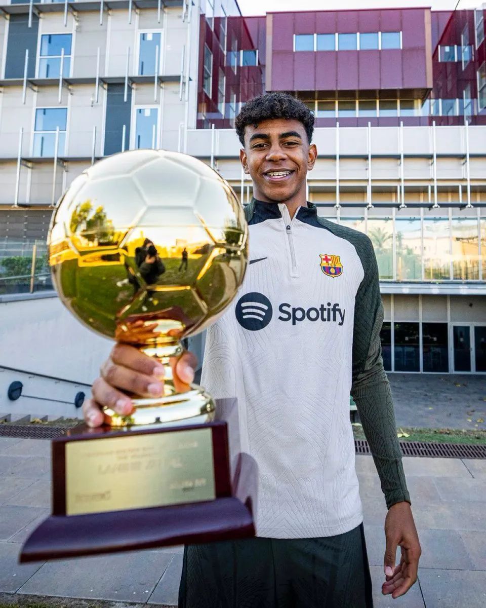 伤愈复出，卡瓦尼时隔两个月再次代表博卡出场并打进一粒点球