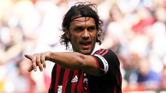 足球国足U21集训营启动，未来之星云集（国足U21集训营开营，青年才俊齐聚）