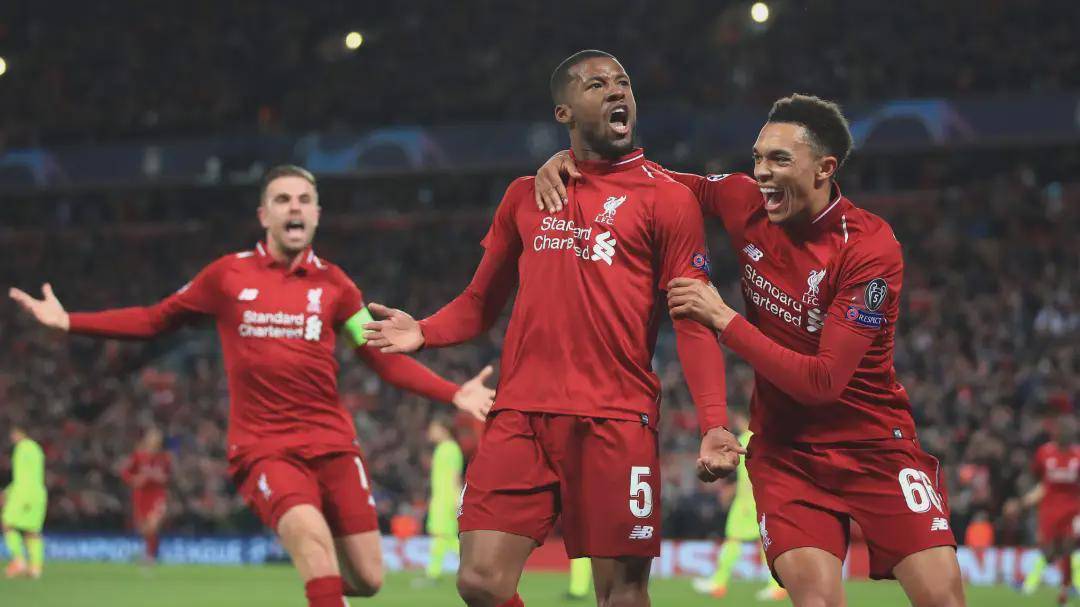 埃迪-豪：球队中场从六人减至四人，必须赶紧引援