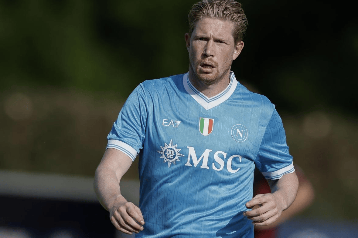 费尔明：巴萨没人因竞争位置产生矛盾，希望明年能拿欧冠和世界杯（费尔明：巴萨位置竞争不生矛盾，期望明年问鼎欧冠与世界杯）