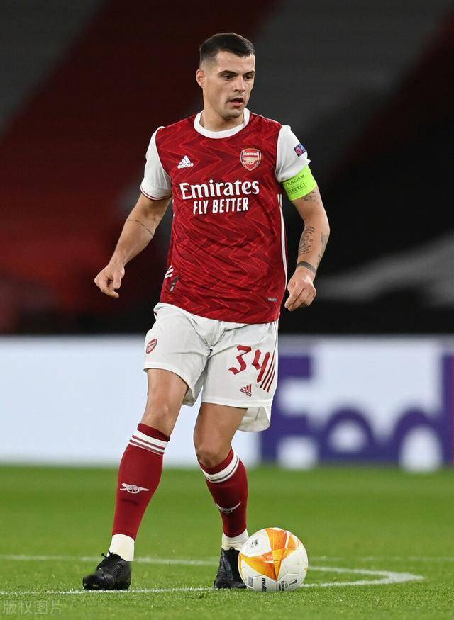 西甲最新轮次比赛结果，皇马小胜巴塞罗那（西甲本轮战报：皇马小胜巴萨）